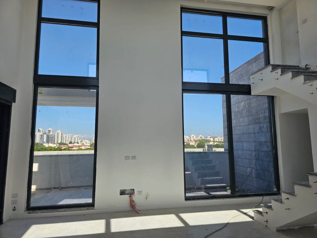 אור הברקות ניקיון